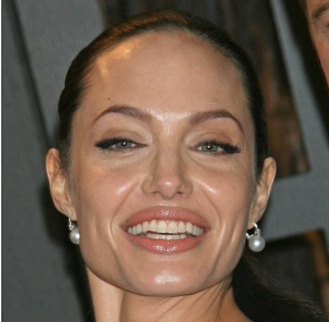 angelina-jolie1
