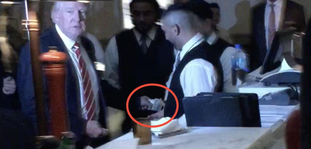 trumptipbusboy